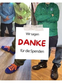 Schuhe und Trainingsjacken von PUMA - eine Sachspende von Charity Cat an Don Bosco N&uuml;rnberg