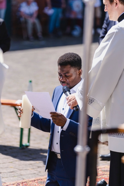 Ewige Profess Josua Schwab und Guelord Mudingunzu 2022