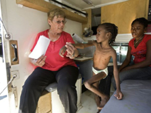 Deutsche Ärztin übt herbe Kritik an Hilfsmaßnahmen in Haiti – Barbara Höfler: Vermittlung von Adoptionen ist oft „Geschäftemacherei“ Deutsche Ärztin übt herbe Kritik an Hilfsmaßnahmen in Haiti – Barbara Höfler: Vermittlung von Adoptionen ist oft „Geschäftemacherei“