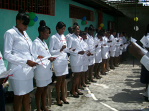 Haiti: Schulabschluss für Straßenkinder Haiti: Schulabschluss für Straßenkinder