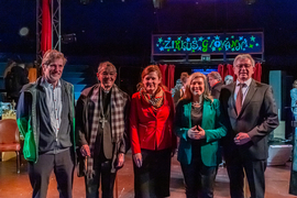 von links nach rechts: Emil Hartmann, Stiftungsvorstand Zirkus Giovanni, Erzbischof emeritus Ludwig Schick, Gesamtleiterin des Don Bosco Jugendwerks Anita Skobl, Staatsministerin Melanie Huml und Landrat Johann Kalb