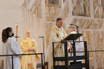 Pater Reitmaier beim Festgottesdienst zum Gedenktag Don Boscos.