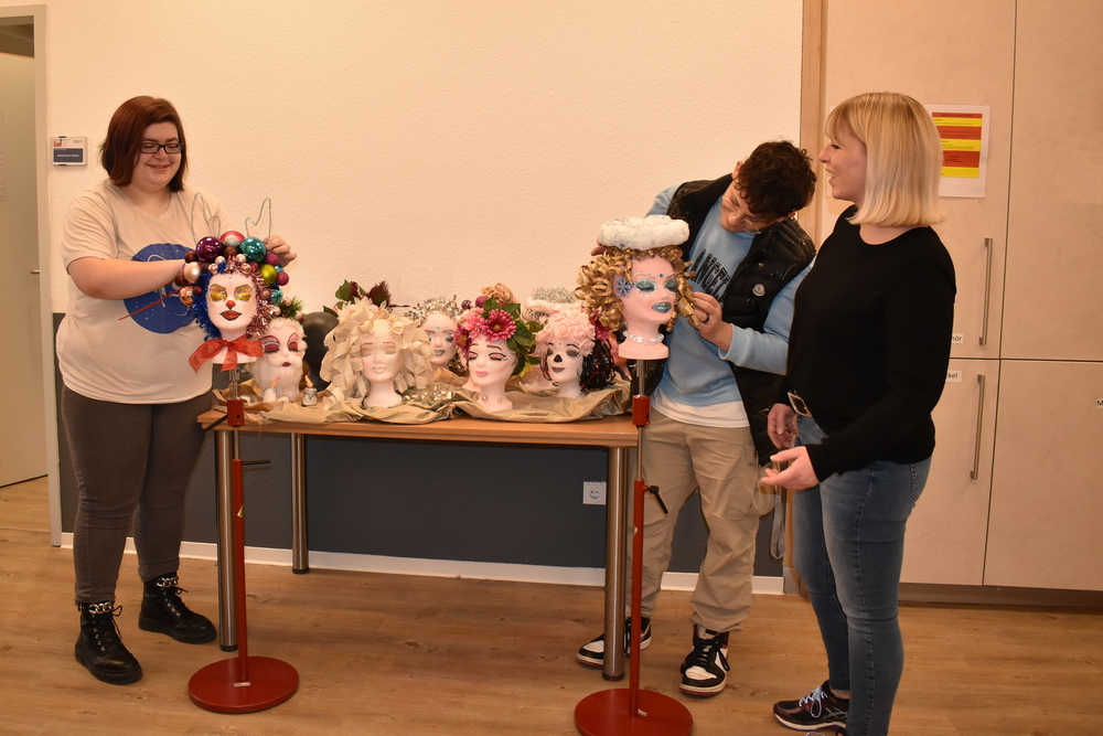 Willkommen, Kreative Köpfe! 🎨