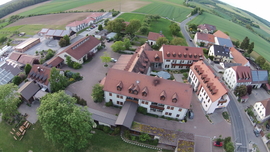 Blick von oben auf den Markushof der Caritas-Don Bosco gGmbH in Würzburg