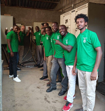 Team zum Aufbau der Solaranlagen in Burundi